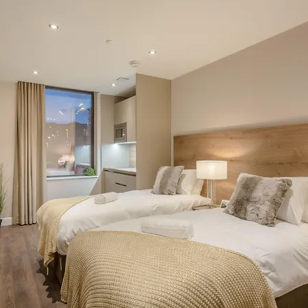 Dwell City Living-3