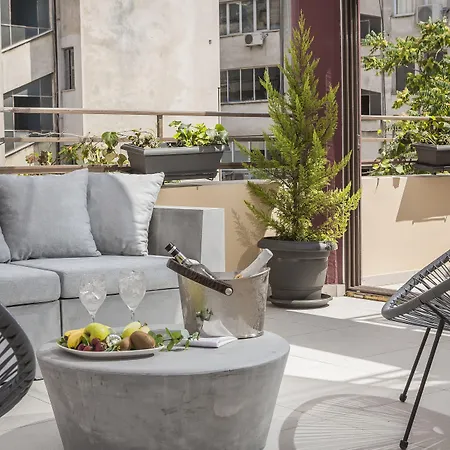 Royalty Hotel Athens-3
