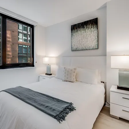 Global Luxury Suites At Capitol Hill-3