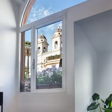 Fellini Design Suites-3