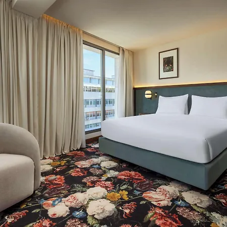 Duo Hotel Lisbon, Curio Collection By Hilton-2