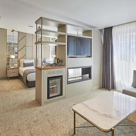The Hubi Hotel-3