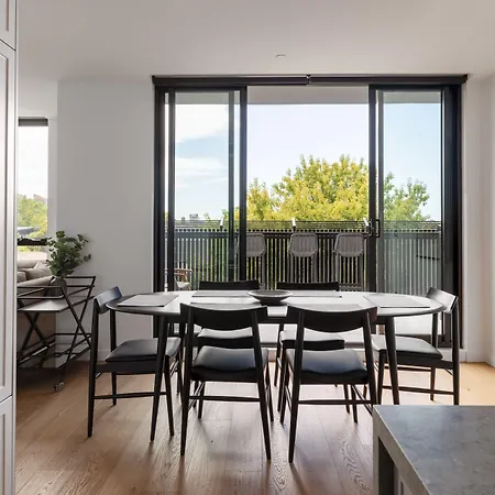 Caroline Serviced Apartments Richmond-3