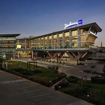 Radisson Blu Hotel Riyadh Convention And Exhibition Center-2