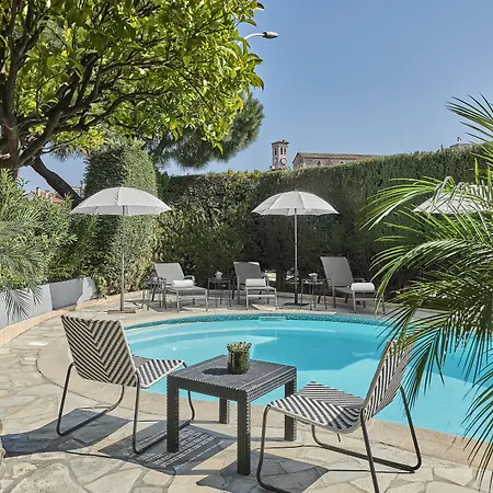 Hotel Le Suquet Cannes-3