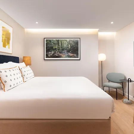 The Lincoln Suites-3