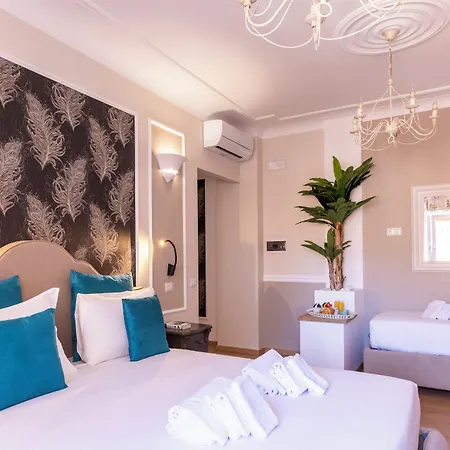 Trastevere Paper Suites-2