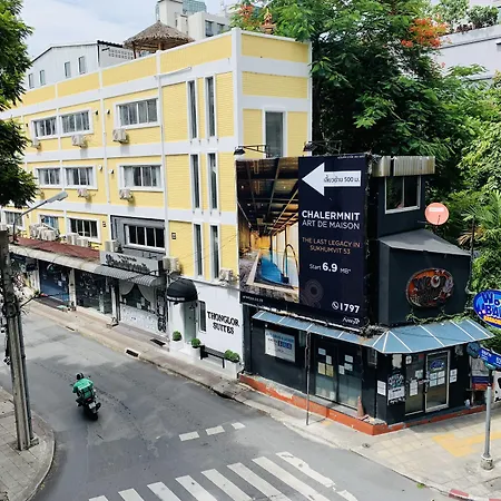 Thonglor Suites Hotel-3