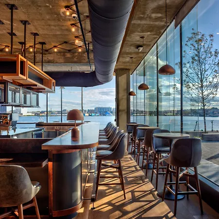 Canopy By Hilton Baltimore Harbor Point-3