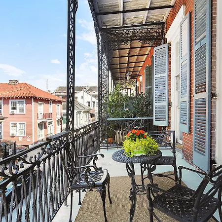 French Quarter Mansion-2