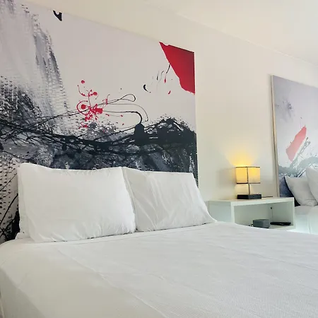 A & S Vacation Rooms-3