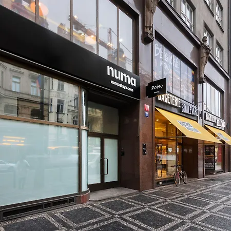 Numa Prague Poise-3