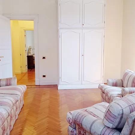 Roman Holidays Boutique Hotel-2