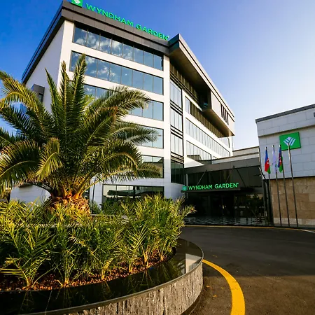 Wyndham Garden Baku-3