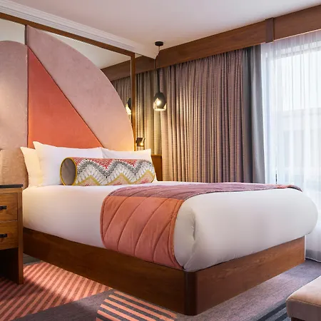 Arthaus Hotel-3
