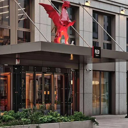 Radisson Red Hotel & Radisson Red Apartments, Krakow-2