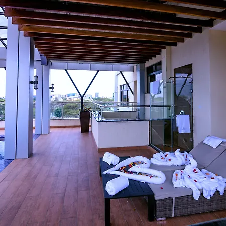 La Maison Royale South C-2