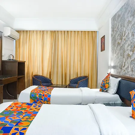 Fabhotel Prime Golden Emerald - Nr St Mary'S Church Cni-2