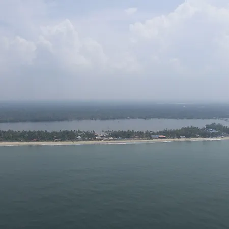 Sealagoon Health Resort Cherai-2