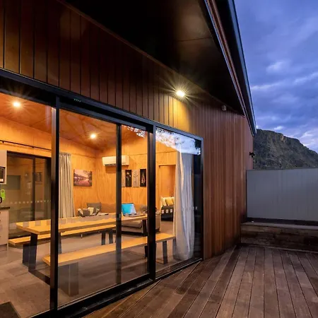 Queenstown Top 10 Holiday Park-2