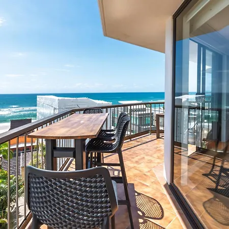 Beach Palms Holiday Apartments-3