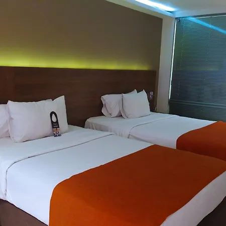 Bogota 100 Design Hotel By Sarasti-2