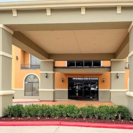 Comfort Suites Westchase Houston Energy Corridor-2