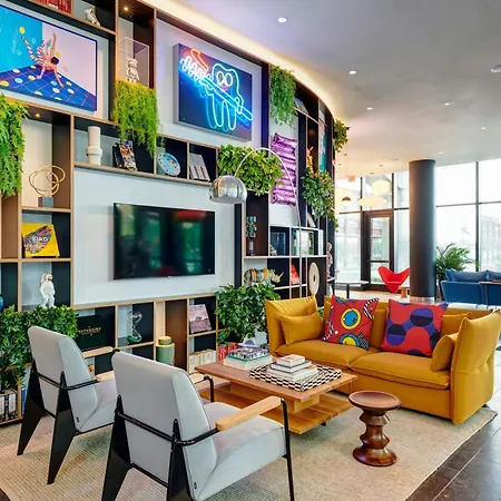 Citizenm Miami Worldcenter-2