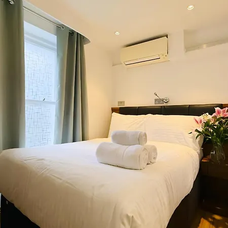 Osborne Aparthotel-3