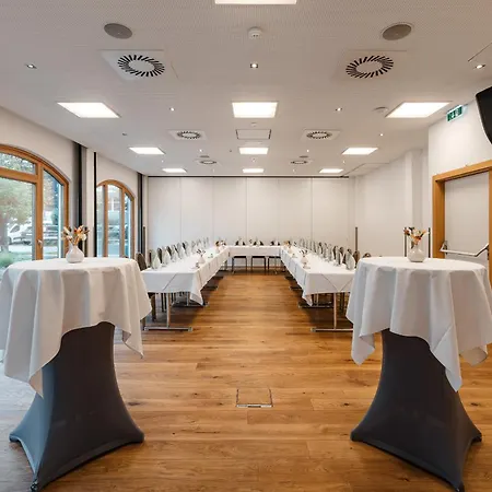 Holiday Inn Innsbruck By Ihg-2
