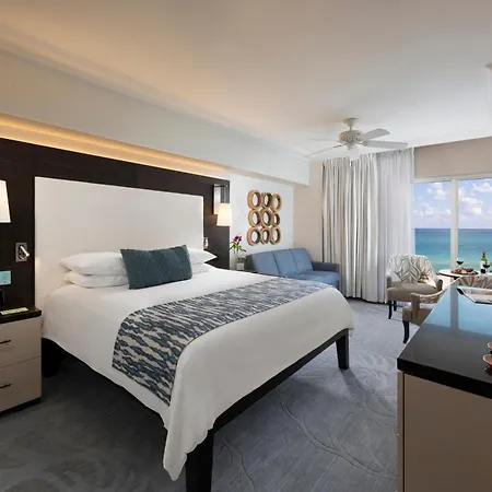 The Palms Hotel & Spa-3