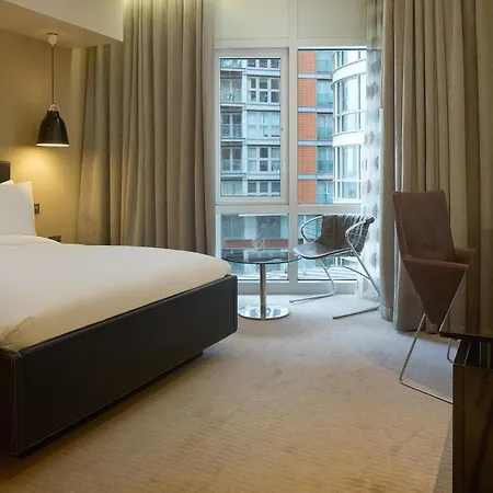 Radisson Blu Hotel, London Canary Wharf East-3