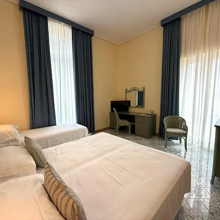 Hotel Villa Maria-3