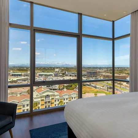 Cape Town Marriott Hotel Crystal Towers-2