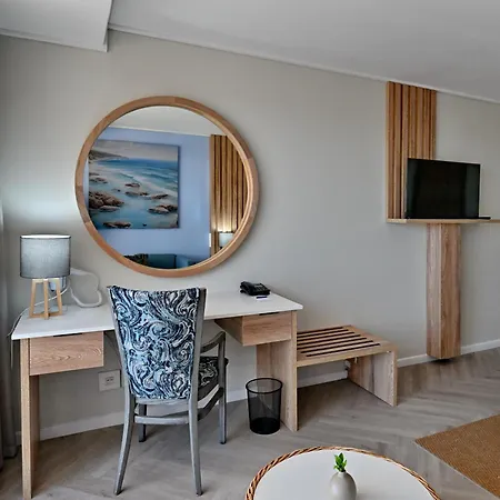 Lagoon Beach Hotel & Spa-2