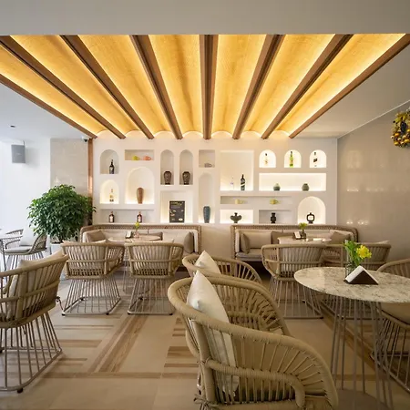 Harmony Saigon Hotel & Spa-3