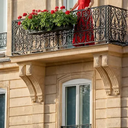 Best Western Plus Opera Batignolles-3
