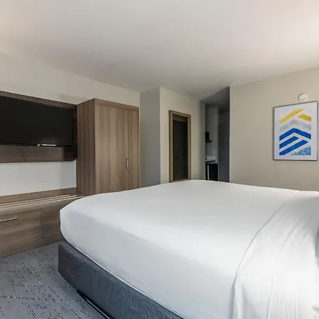 Holiday Inn Express Van Nuys By Ihg-3