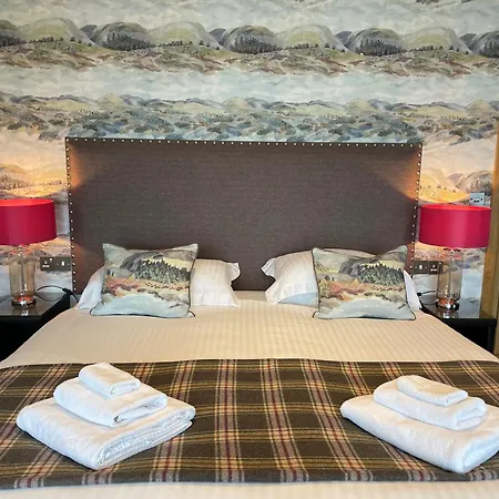 Clan Macduff Hotel-3