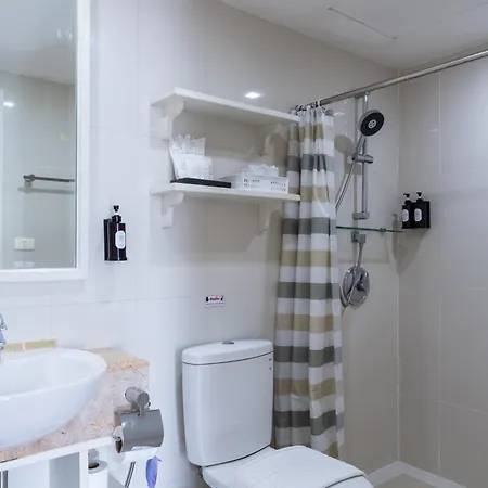 Sabai Sathorn Service Apartment-3