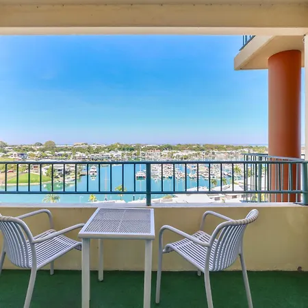 Cullen Bay Resorts-2