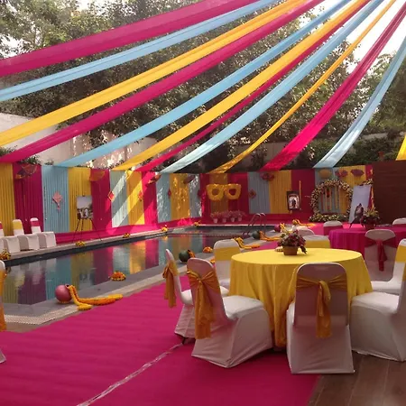 Vibe By The Lalit Traveller-2