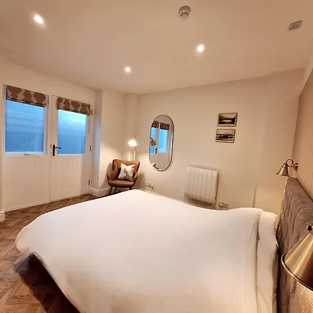 The Mews Room At The Coach House-2