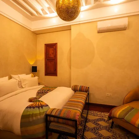 Riad Les Yeux Bleus-3