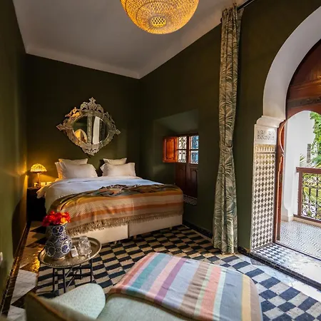 Riad Les Yeux Bleus-2