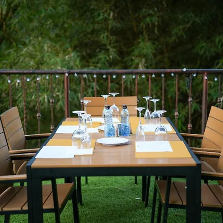 West Wood Hotel-2