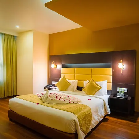 Poppys Hotel Madurai-3