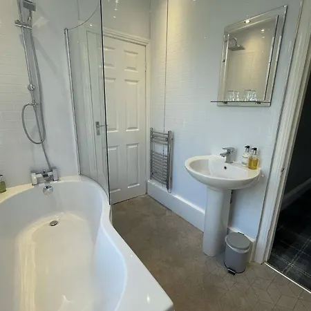 Arundel House-2