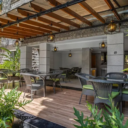 Kates Hotel & Residence-3