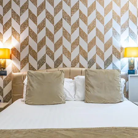 Via Veneto Suites-3